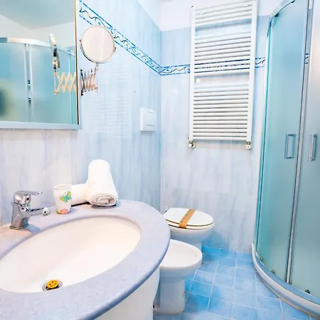 Petali Rosa - Dimora Vista Mare Πανσιόν 3*